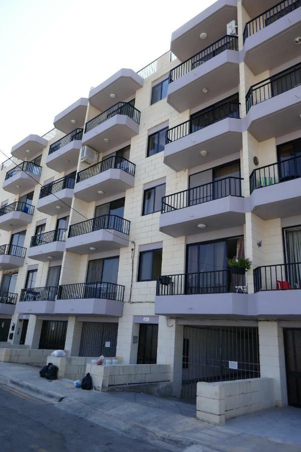Calypso Court Apartment Mellieha Luaran gambar